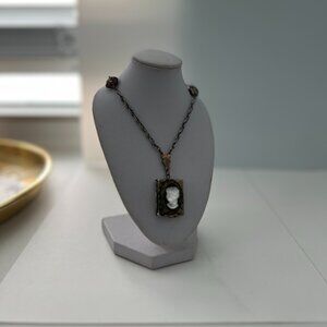 70s 80s Cottagecore fantasy Estate Jewelry Vintage Cameo Book Locket Necklace